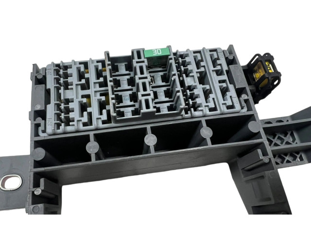 Блок предохранителей 51975322, 0520860540 Jeep Renegade