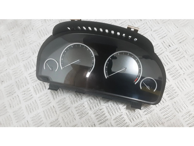 Přístrojová deska  BMW 7 F01 F02 F03 F04 2011 9249574  