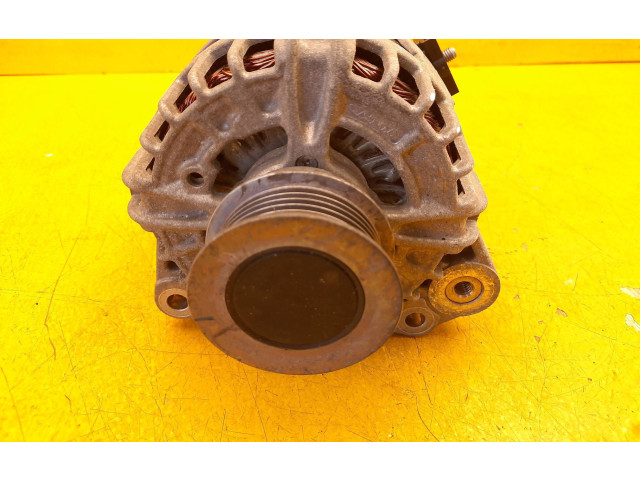 Генератор 31489212 Volvo XC40