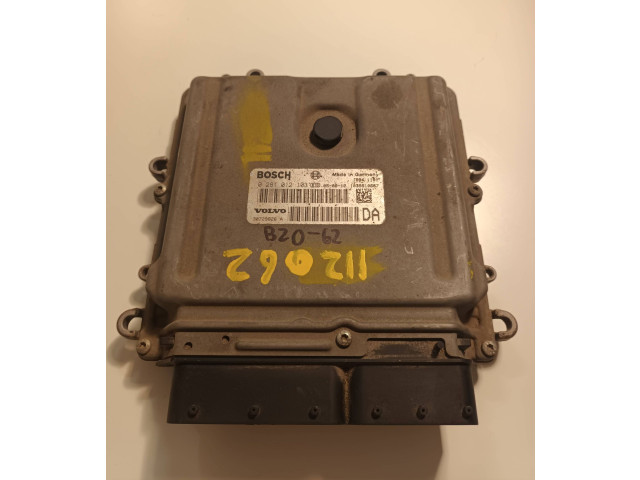 Блок управления двигателя 0281012103, 30729826A   Volvo V70