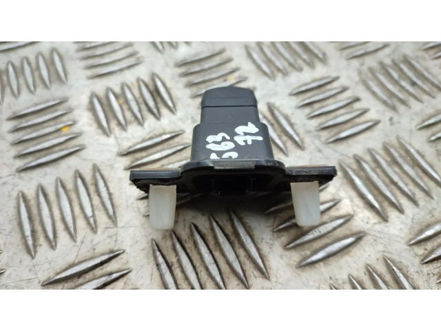 Vaizdo kamera galiniame bamperyje