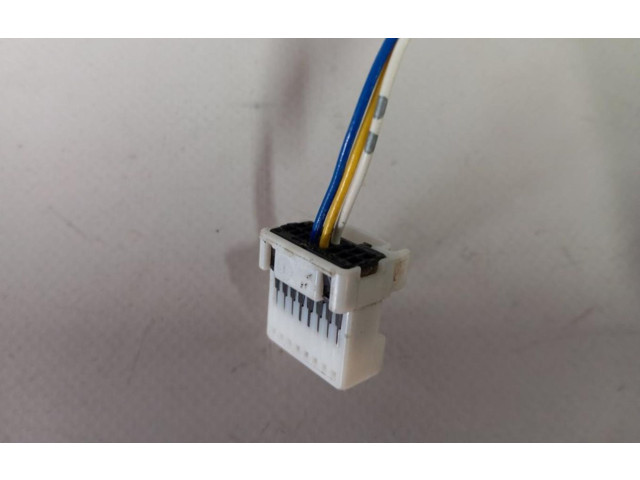 Зеркало электрическое        Mitsubishi L200  2006 - 2014 года   