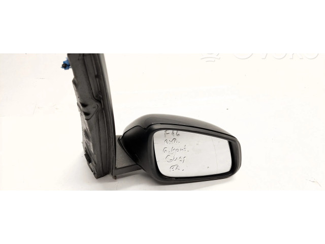 Zpětné zrcátko pravé BMW 2 F46 2015 041357