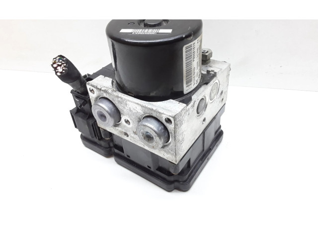 Блок АБС 30681619, P30681619 Volvo V70 2008 - 2013 года