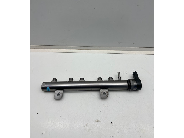 Топливная рампа 35022119G, 002419L3   Jeep Grand Cherokee  