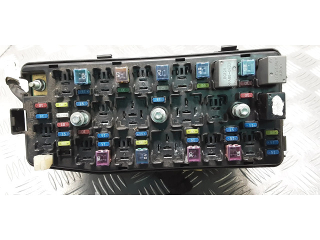 Pojistková skříňka Chevrolet Captiva 2008