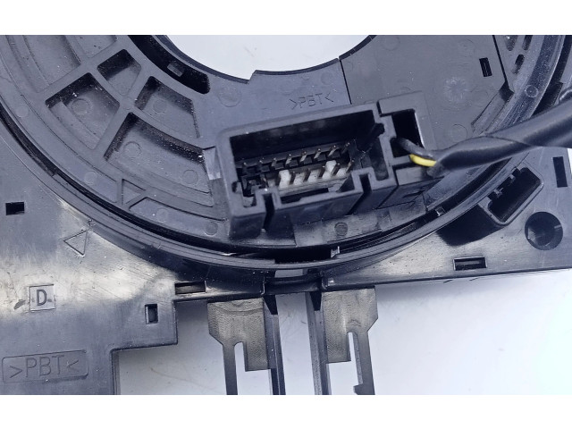 Подушка безопасности водителя 255543182R Dacia Dokker