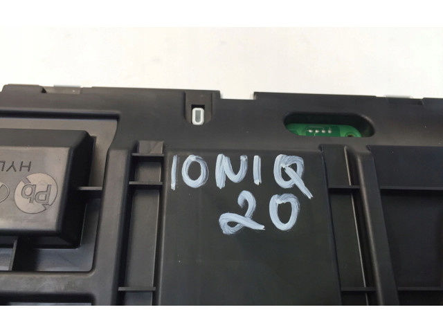 Панель приборов 94061G2310 Hyundai Ioniq