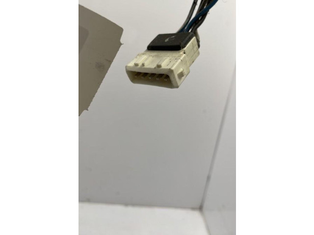 Моторчик заднего дворника 95668914    Citroen Xantia