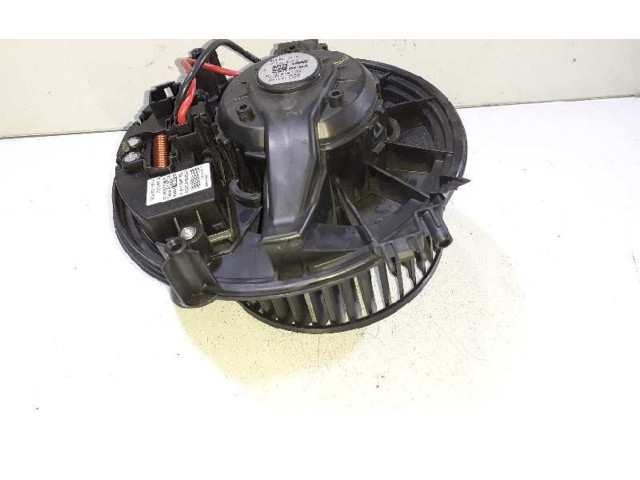 Вентилятор печки 5Q1819021B, T1016776J Volkswagen Golf SportWagen