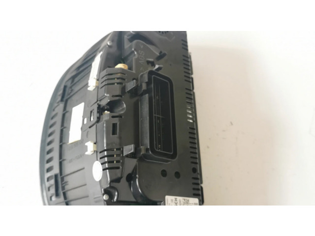 Přístrojová deska  BMW 7 F01 F02 F03 F04 2011 923294401  