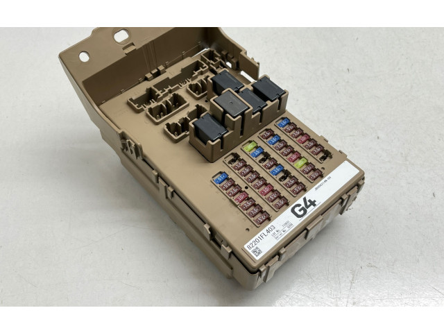 Блок предохранителей 82201FL403, 710931   Subaru XV II