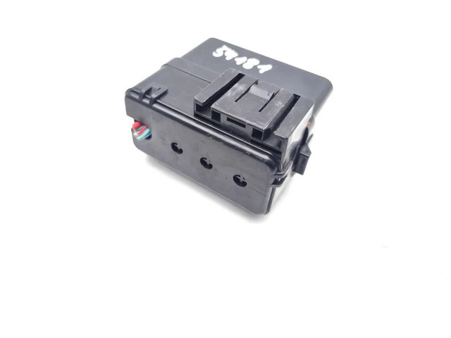 Блок предохранителей K1538265F10 Infiniti Q50