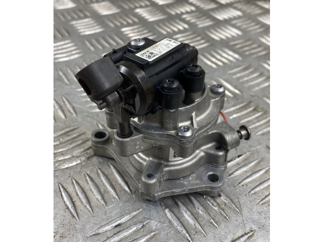 Vstřikovač 06N131097B Audi A6 S6 C8 4K