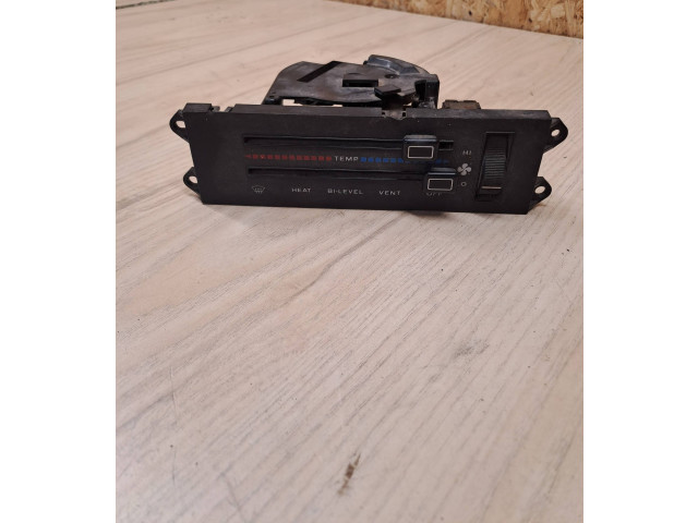 Блок управления климат-контролем    Jeep Cherokee XJ