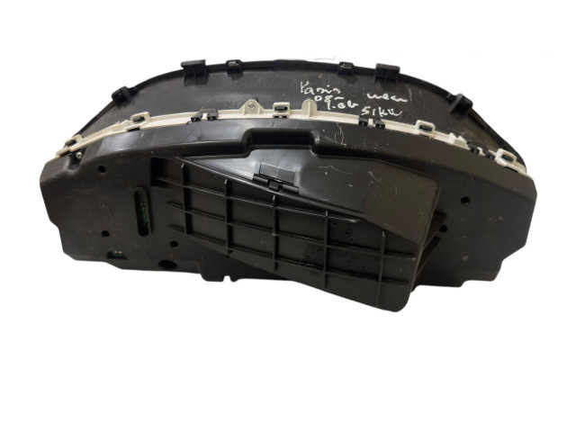 Přístrojová deska Toyota Yaris 2006 838000D660D, MB4573003176