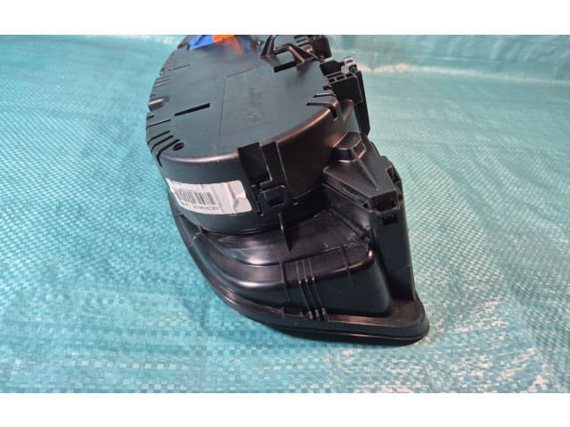 Přístrojová deska Volkswagen Transporter - Caravelle T5 2013 7E0920860G, 1319014669