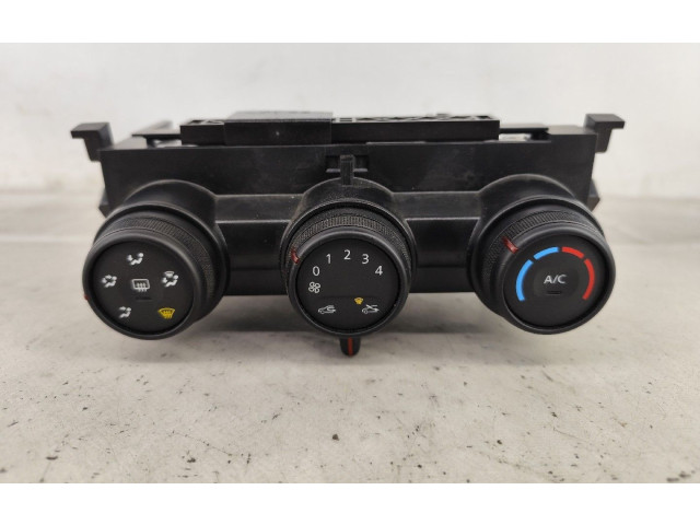 Блок управления климат-контролем T679803 Dacia Duster II