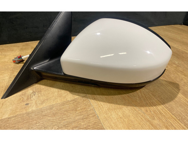 Zpětné zrcátko Jaguar F-Pace 2015