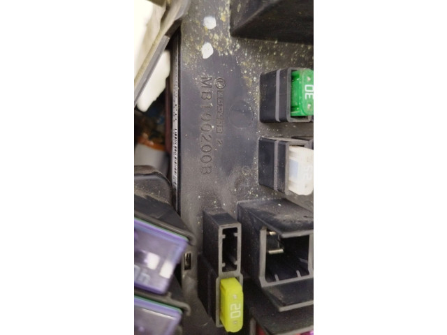 Блок предохранителей 82241SC020   Subaru Forester SH    