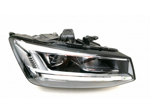 Передняя фара  