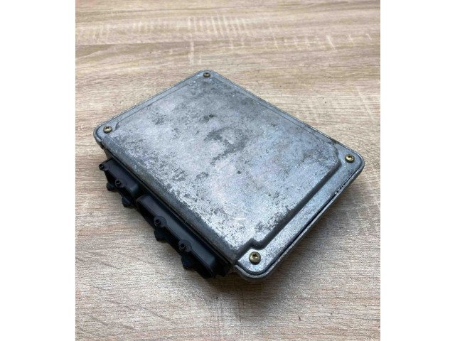 Блок управления двигателем Блок управления 038906018GM, 0281010181   Skoda Octavia Mk1 (1U)
