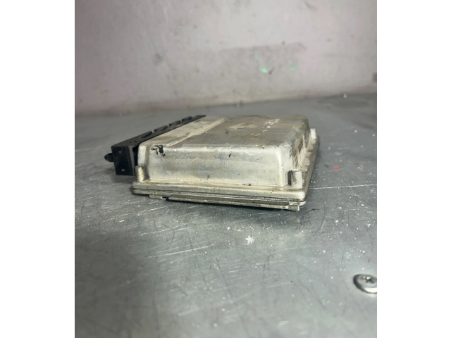 Блок управления двигателя 0281011078, 1039S00000 Volvo V70