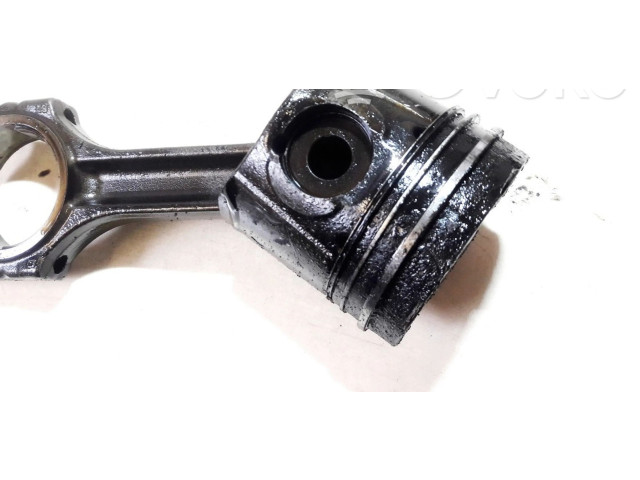 Píst    Renault Espace III     