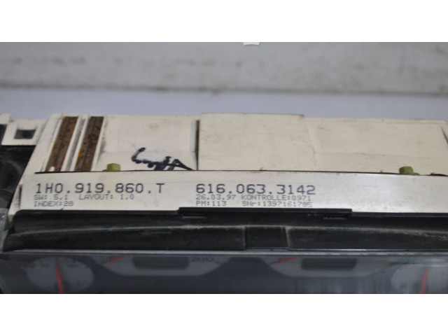 Панель приборов 1H0919860T, 6160633142 Volkswagen Golf III