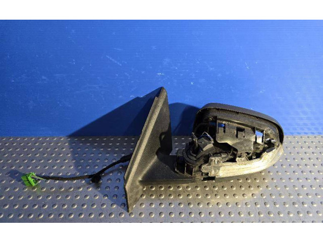 Зеркало электрическое Volvo V40 2012 - 2019 года