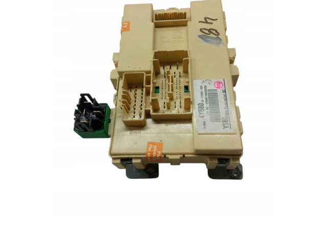 Блок предохранителей  91950-4Y580   KIA Rio    