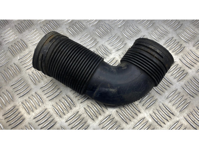 Деталь (детали) канала забора воздуха