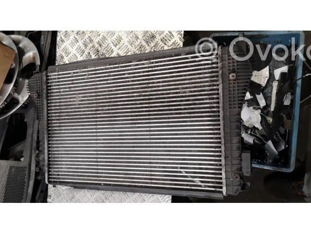 Интеркулер 1k0145803 Skoda Octavia Mk2 (1Z) 0.0