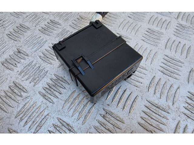 Блок предохранителей     Infiniti QX60 L50    