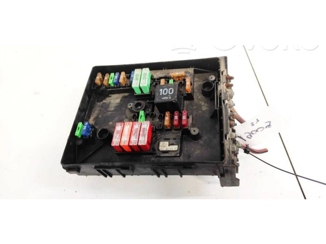 Блок предохранителей 1K0937125A, 017183071 Skoda Octavia Mk2 (1Z)