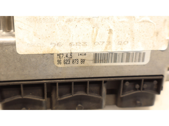 Řídící jednotka Citroen C4 I 2006