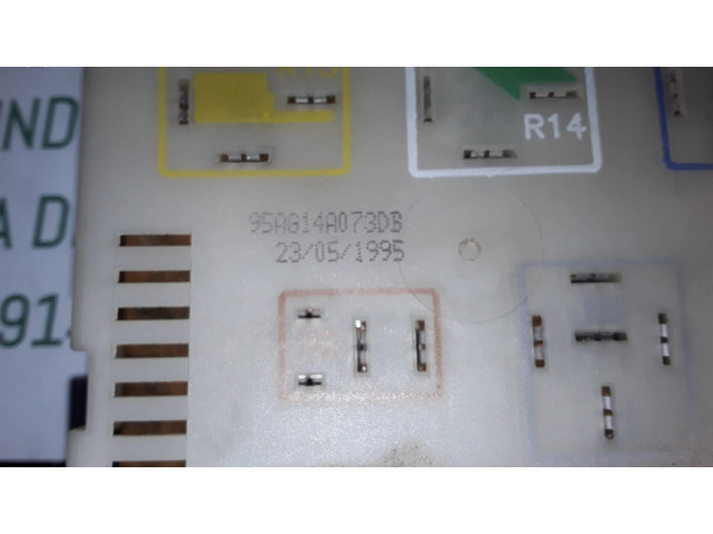 Блок предохранителей 95AG14A073DB   Ford Escort    