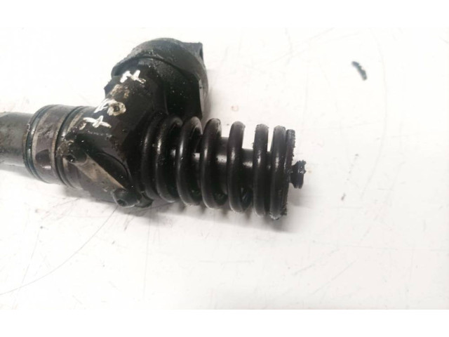 Форсунка 038130073ag, 0414720215 Skoda Octavia Mk2 (1Z)