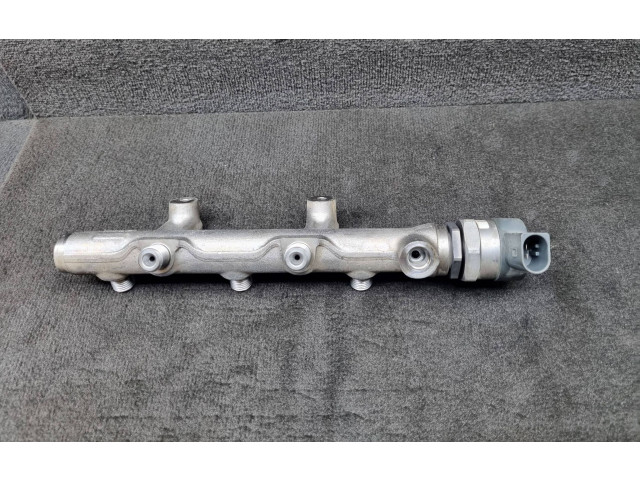 Vstřikovací lišta 059130090CS, 057130764AM   Audi Q7 4M    CRTC 