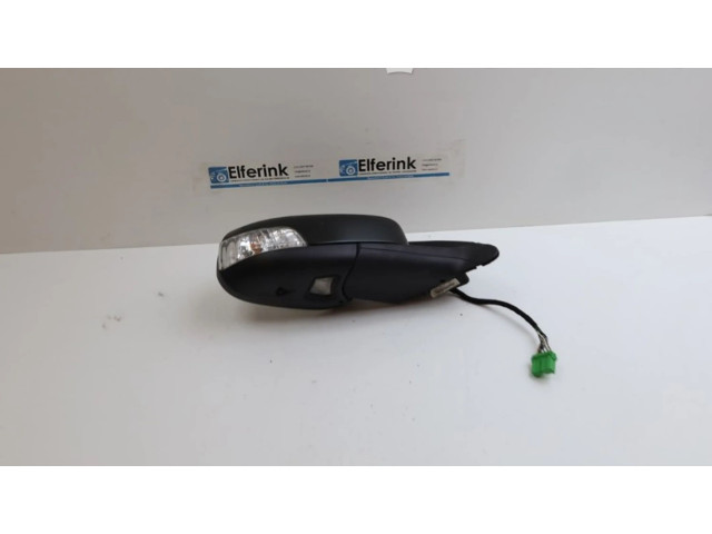 Зеркало электрическое        Volvo V70  2000 - 2004 года   
