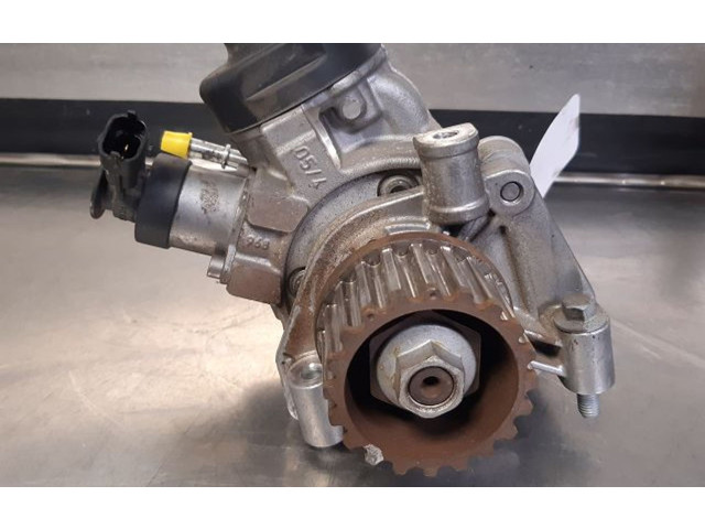 Топливный насос