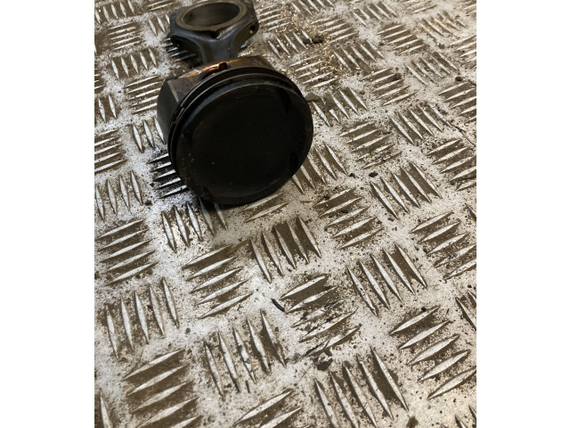 Řídící jednotka 2710302217, A2710302217 Mercedes-Benz CLK A209 C209 2005