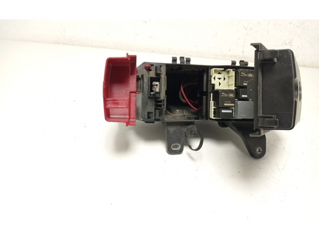 Блок предохранителей GX7314A076AA, GX7314A076BA Jaguar XE