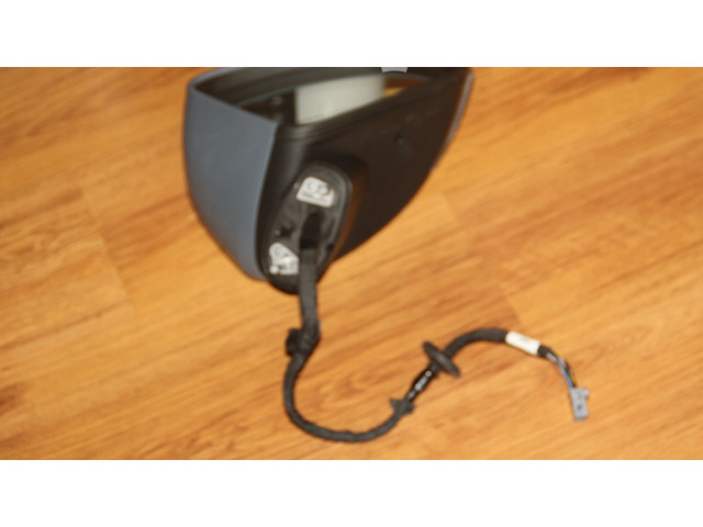 Зеркало электрическое Volvo XC40 - года