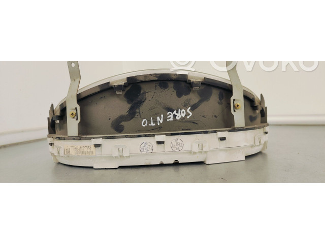 Панель приборов 940133E260   KIA Sorento       