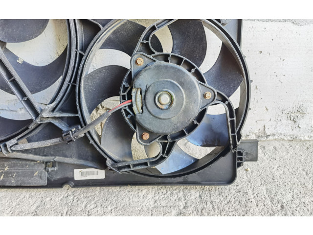 Вентилятор радиатора 30668629 Volvo S60