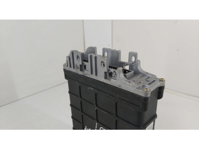 Řídící jednotka 039906024D, 5WP4174 Audi 80 90 S2 B4 1994