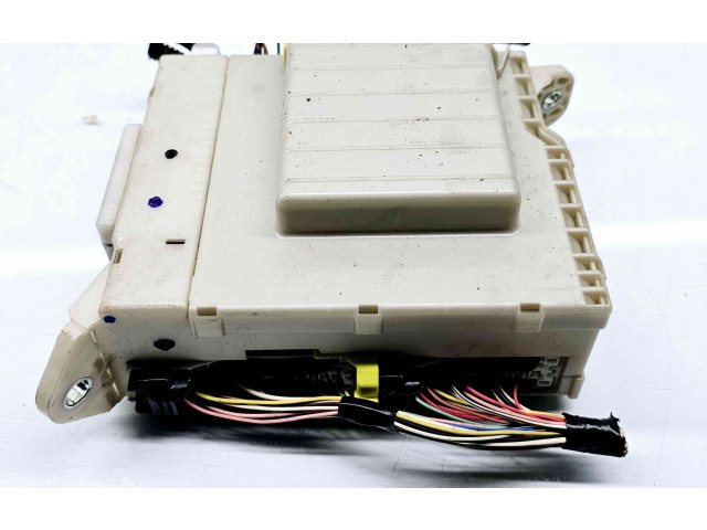 Блок комфорта 82730-52025   Lexus IS 220D-250-350   