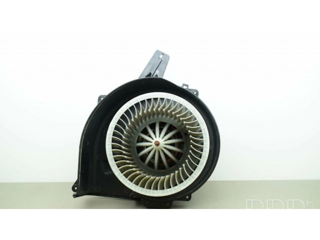 Вентилятор печки 6R1819015 Skoda Rapid (NH)