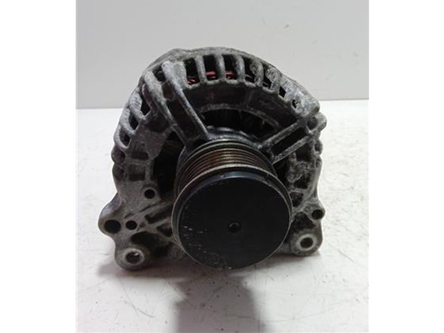 Генератор    Volkswagen Touran II      